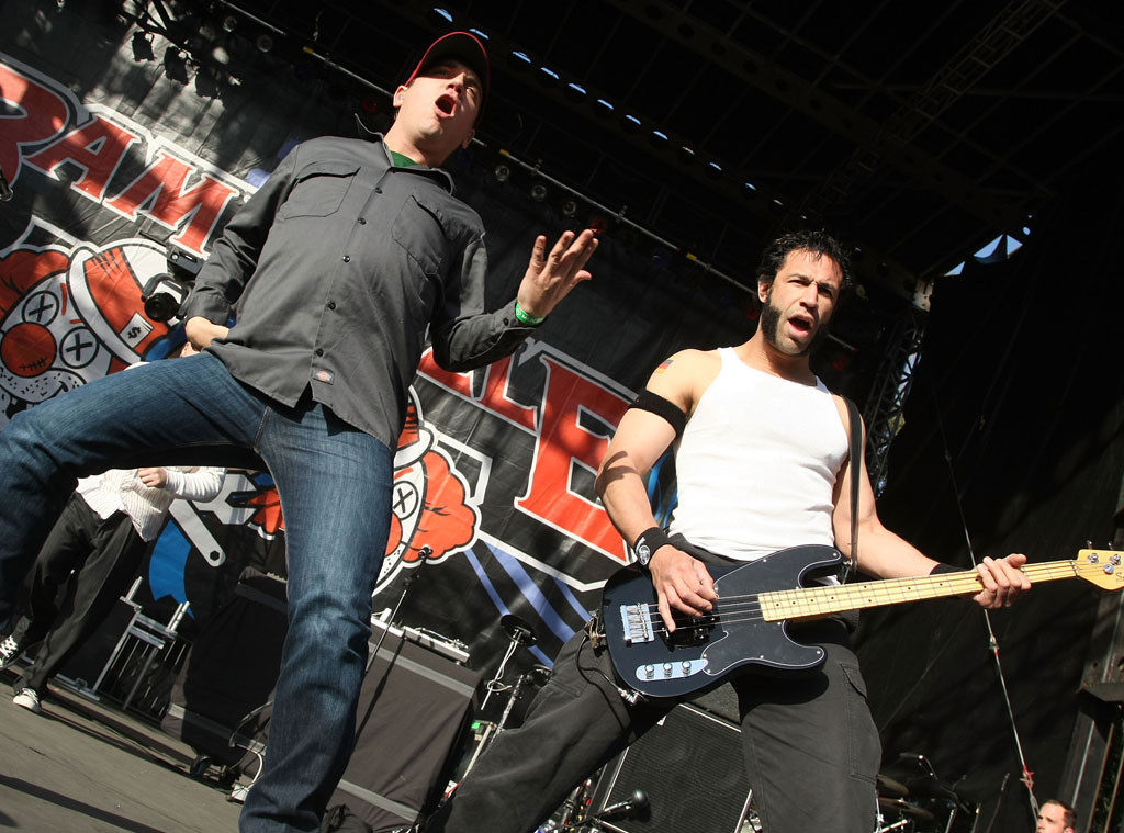 Download Bloodhound Gang Banned From Russian Festival Attacked In Airport For Free Wallpaper Bloodhound Gang Banned From Russian Festival Attacked In Airport For Android Free